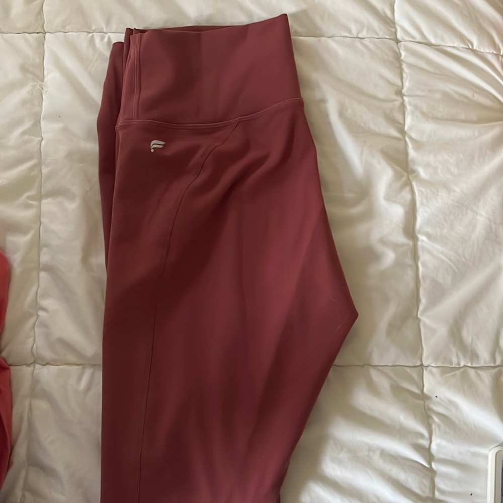 Fabletics size M leggings